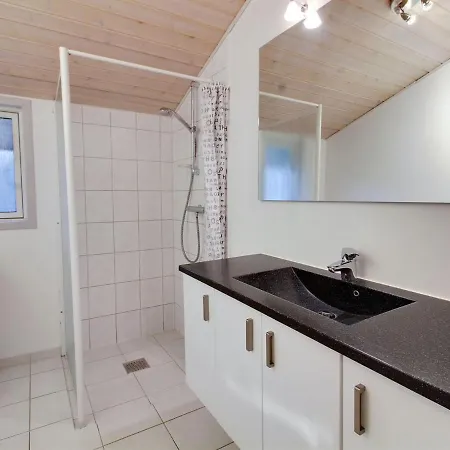 Jutta - 28km From The Sea By Interhome Feriehus *